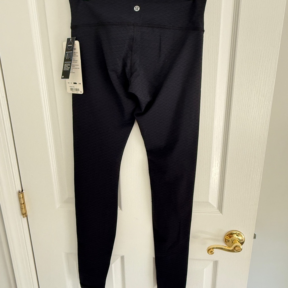BNWT lululemon athletica Wunder Under III